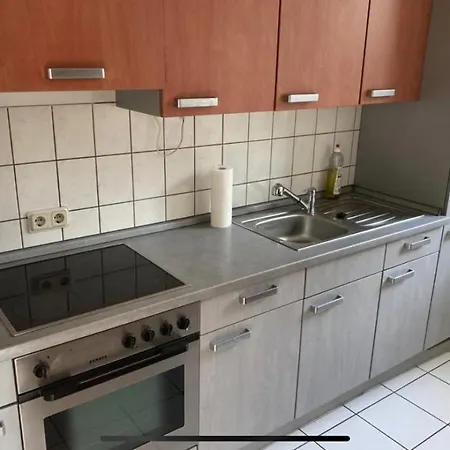 Laemilia Apartment *